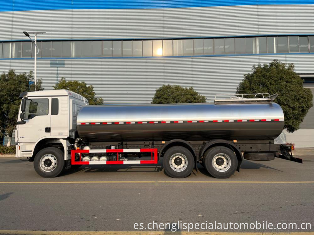 Shacman 20cbm Milk Tanker Truck 5